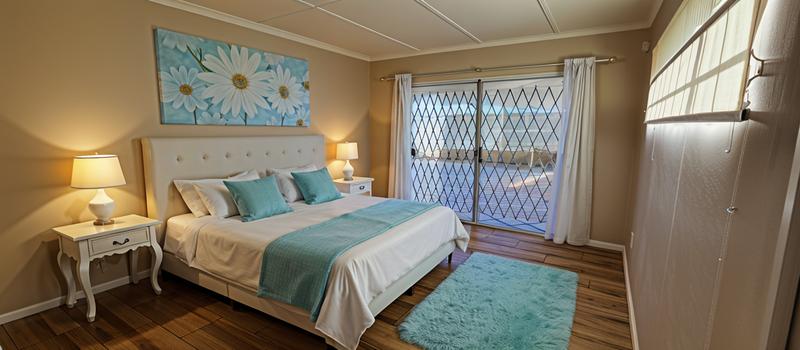 8 Bedroom Property for Sale in Middedorp Western Cape